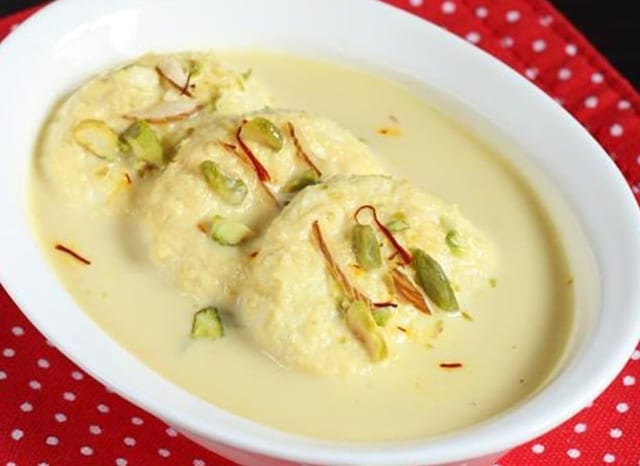 Rasmalai (2 Pieces).